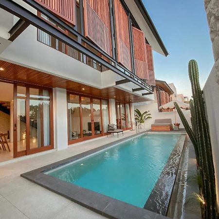 Ophelia Villa Canggu Exterior photo